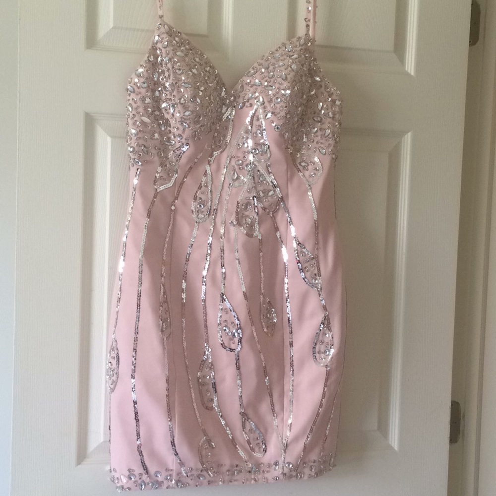 Beaded dress 👗 - Picture 1 of 8